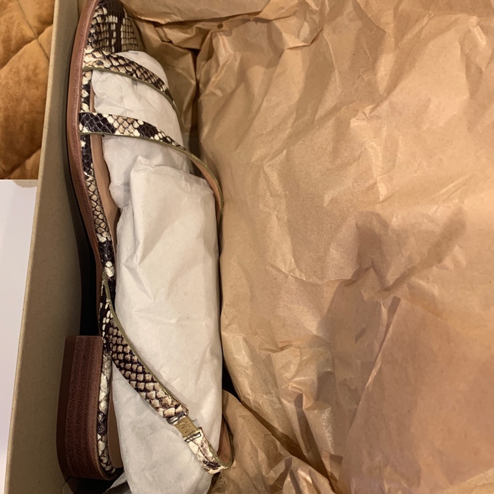 NIB Madewell Asymmetrical Sandals Leather - Picture 4 of 6
